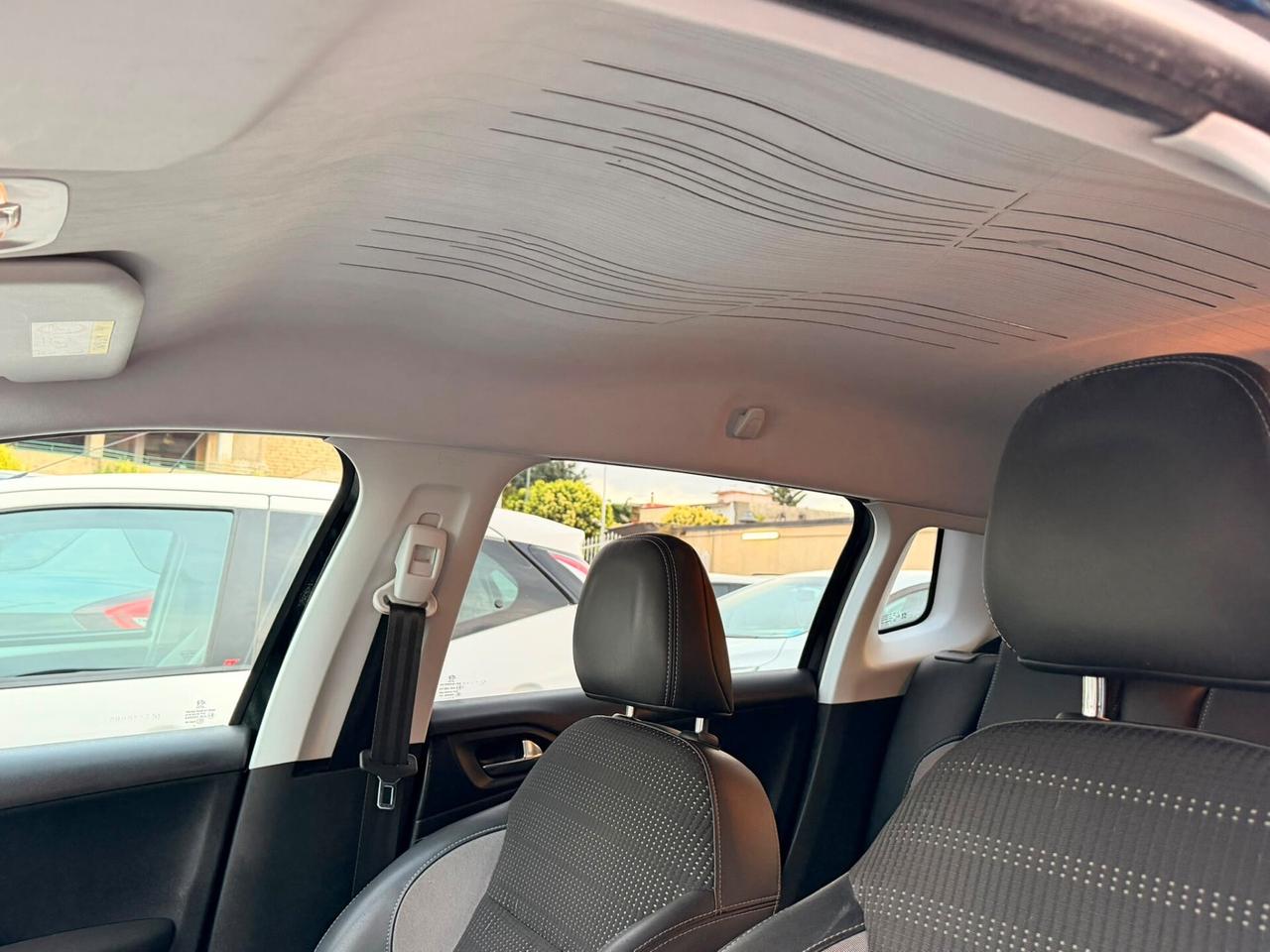 Peugeot 2008 1.6 BlueHDi 100CV Allure NAVI