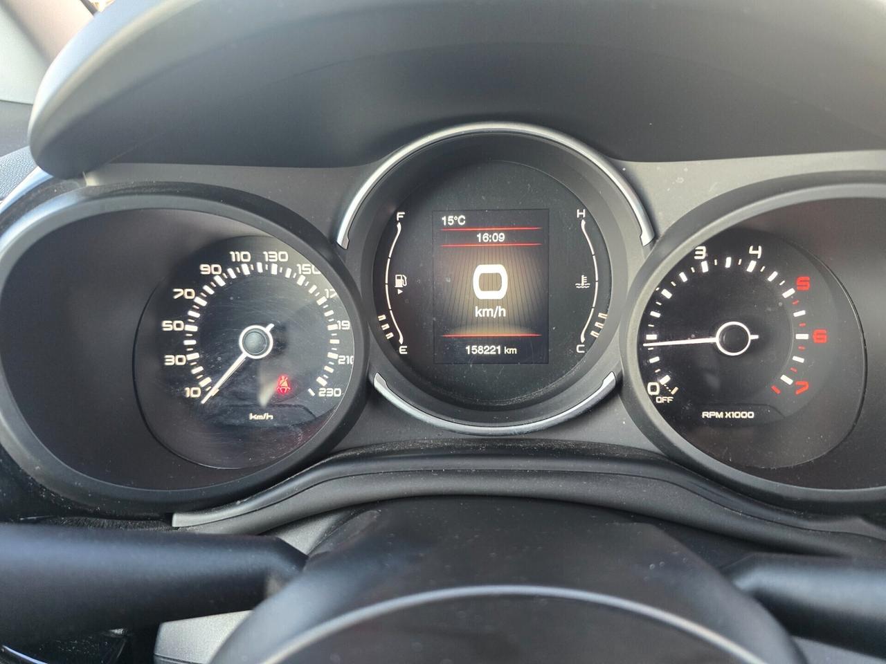 Fiat 500L 1.3 Multijet 95CV Dualogic Lounge