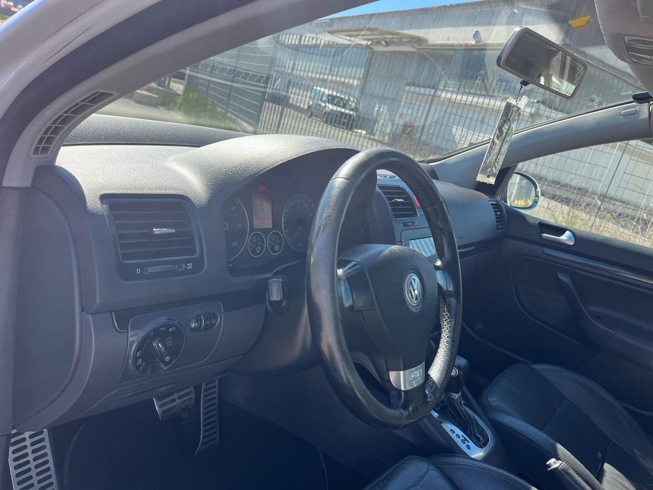 Volkswagen Golf 2.0 TDI GT Sport CAMBIO AUTOMATICO