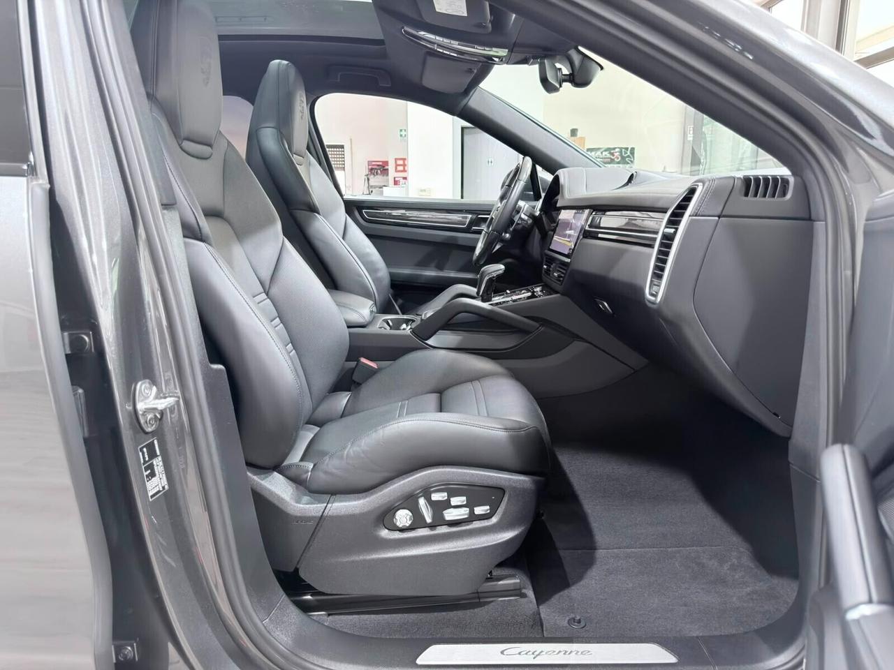 PORSCHE CAYENNE COUPE 3.0 340cv E-HYBRID FULL