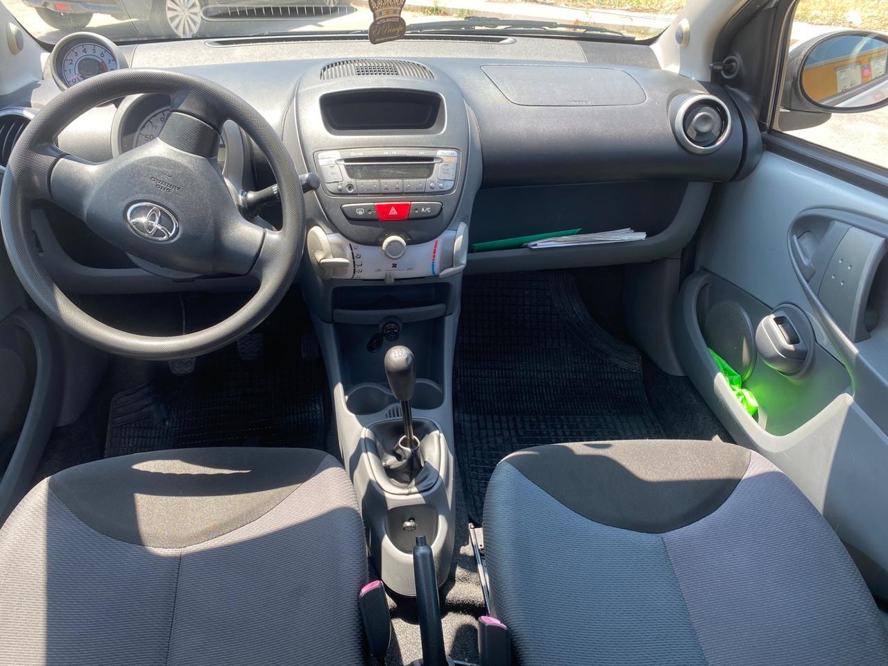 Toyota Aygo 1.0 12V VVT-i 5 porte