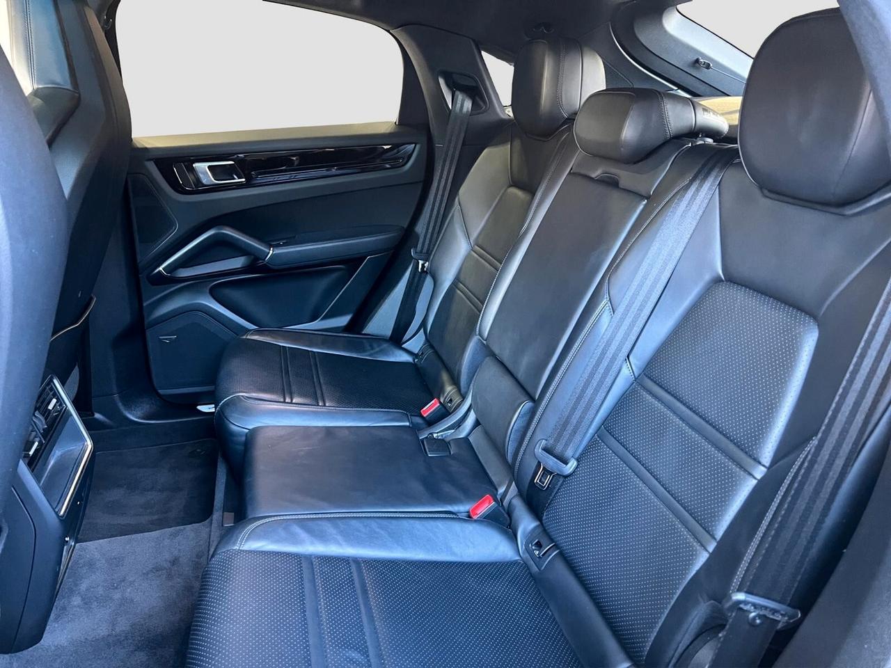 Porsche Cayenne Coupé 3.0 V6