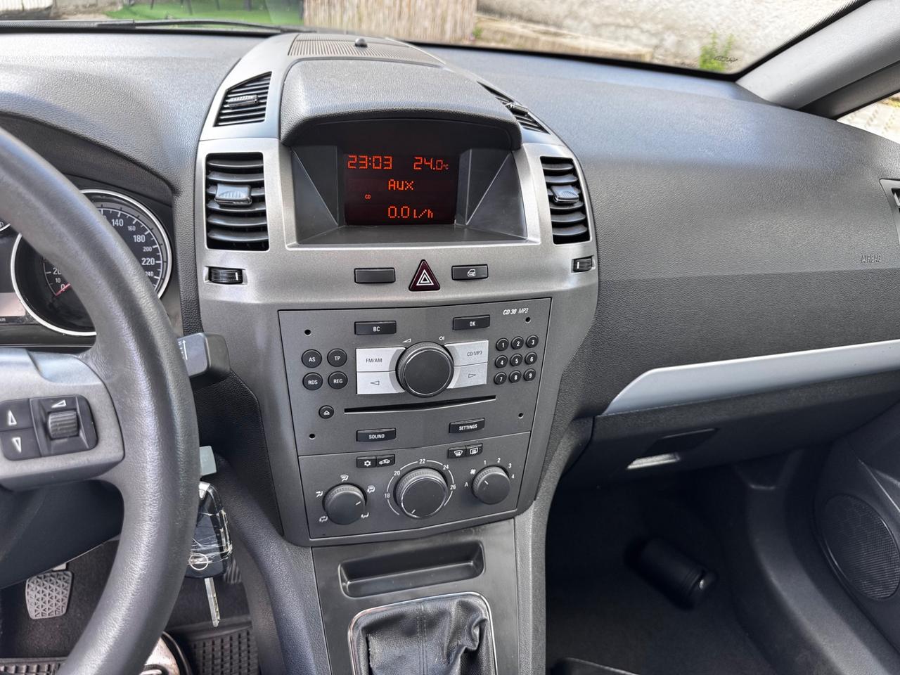 Opel Zafira 1.6 16V GPL gancio traino 7 posti