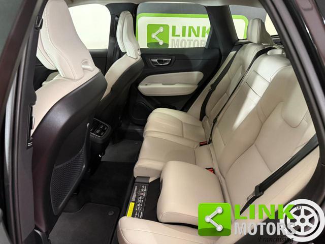VOLVO XC60 D4 AWD Geartronic Inscription