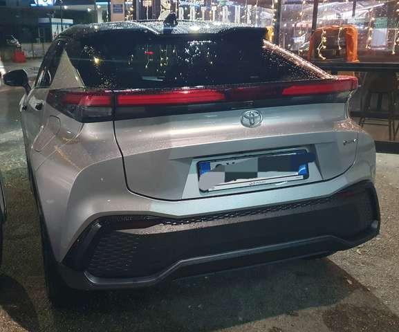 Toyota C-HR 1.8 140 CV E-CVT FWD HIBRID LOUNGE KMO UFFICIALE