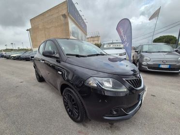 Lancia Ypsilon 1.0 FireFly 5 porte S&S Hybrid Ecochic Silver - 2021