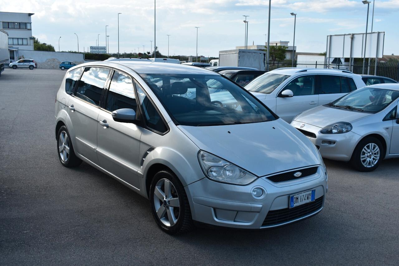 Ford S-Max 2.0 TDCi 7p. Titanium