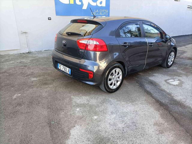 KIA Rio 1.1 CRDi 5p. Cool