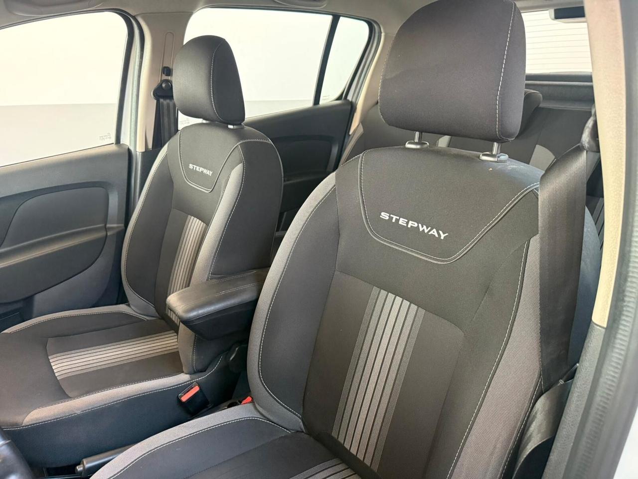 Dacia Sandero Stepway 1.5 Blue dCi 95 CV Comfort