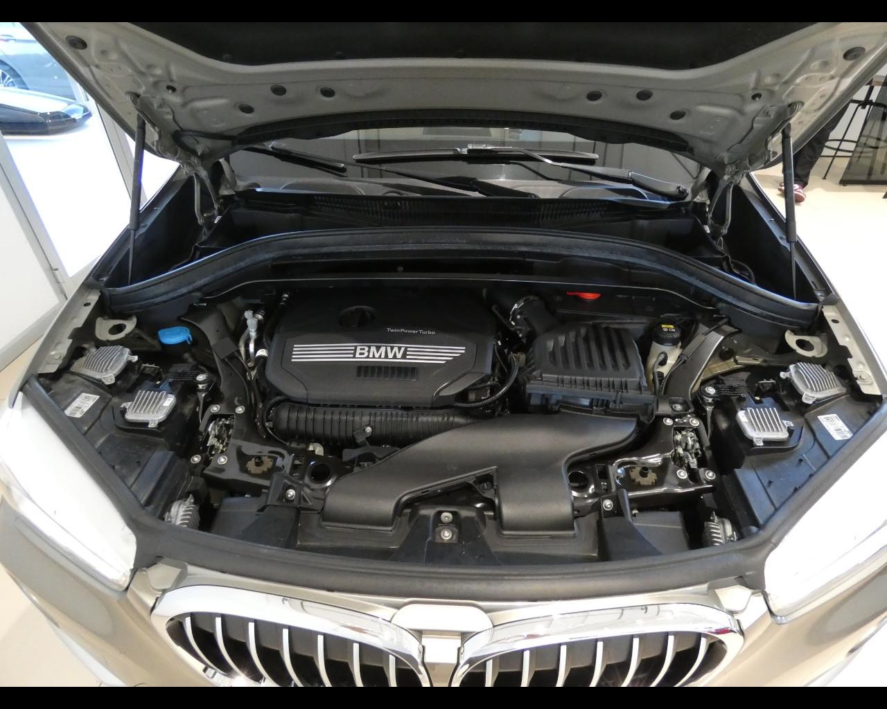 BMW X1 (F48) - X1 sDrive20i xLine