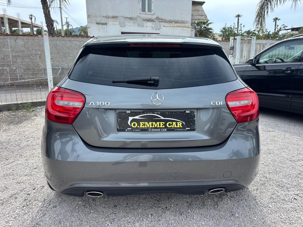 MERCEDES CLASSE A-180 109 CV AUTOMATICA FULL OPT