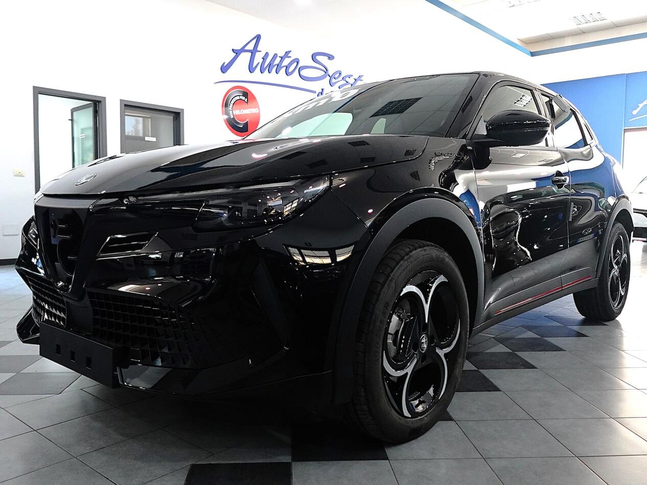 Alfa Romeo Junior 1.2 IBRIDA 145 CV EDCT6 SPECIALE PACK SPORT