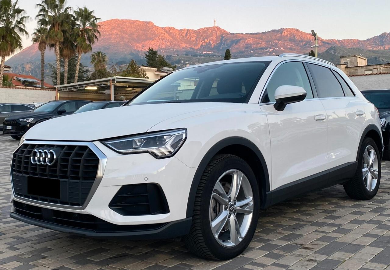 Audi Q3 Business 2.0 TDI 190CV s-tronic quattro 40