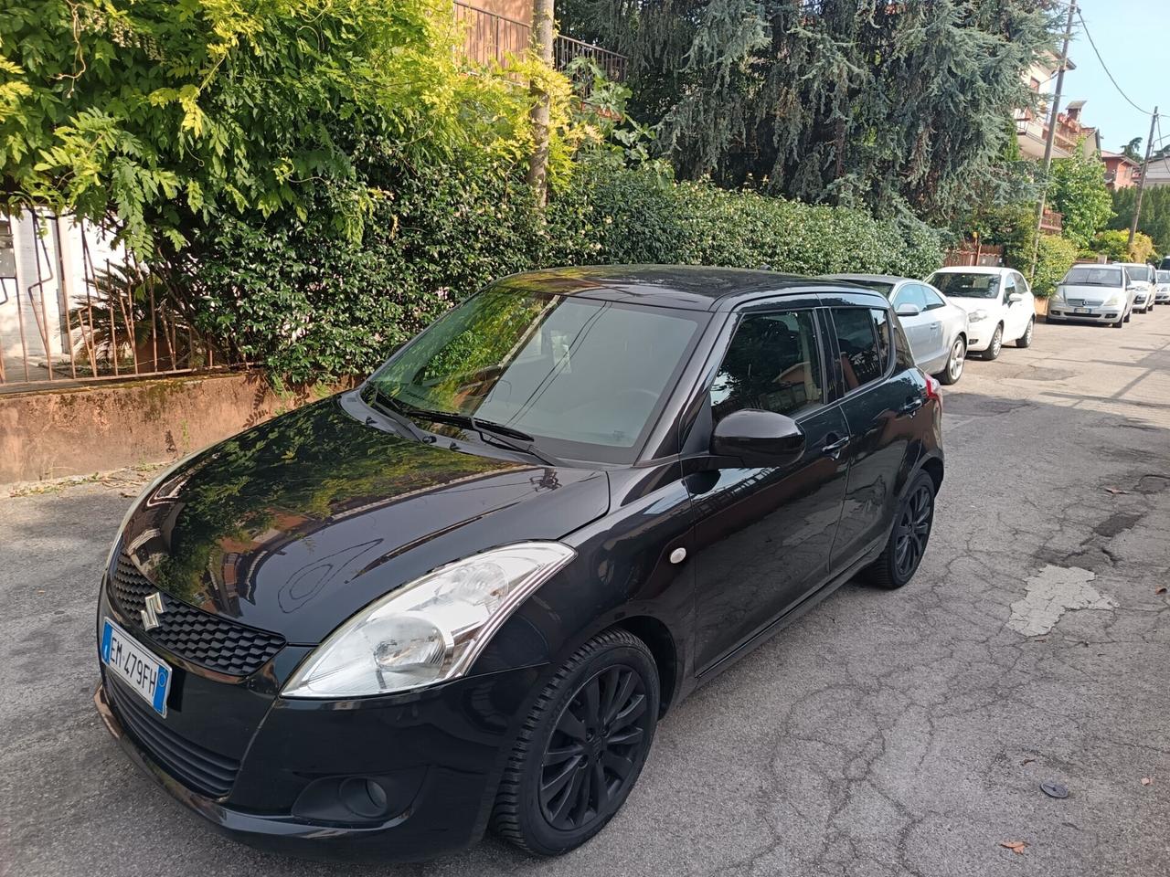 Suzuki Swift 1.2 Benz Style 2013 ok neo patente
