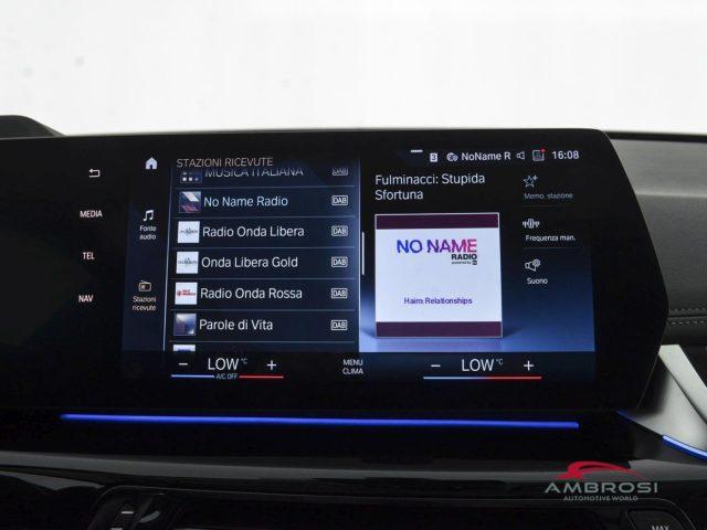 BMW iX1 xDrive30 xLine Comfort Travel package