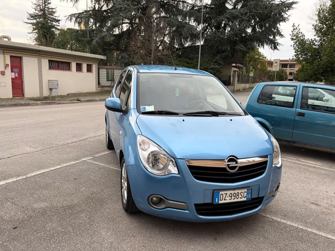 Opel Agila 1.2 neopatentati multispazio