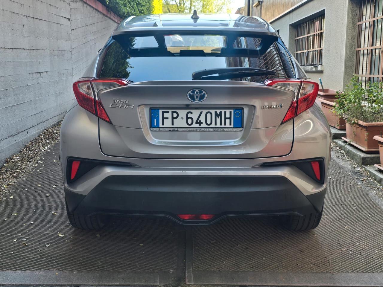 Toyota C-HR 1.8 Hybrid E-CVT Trend - UNICO PROPRIETARIO