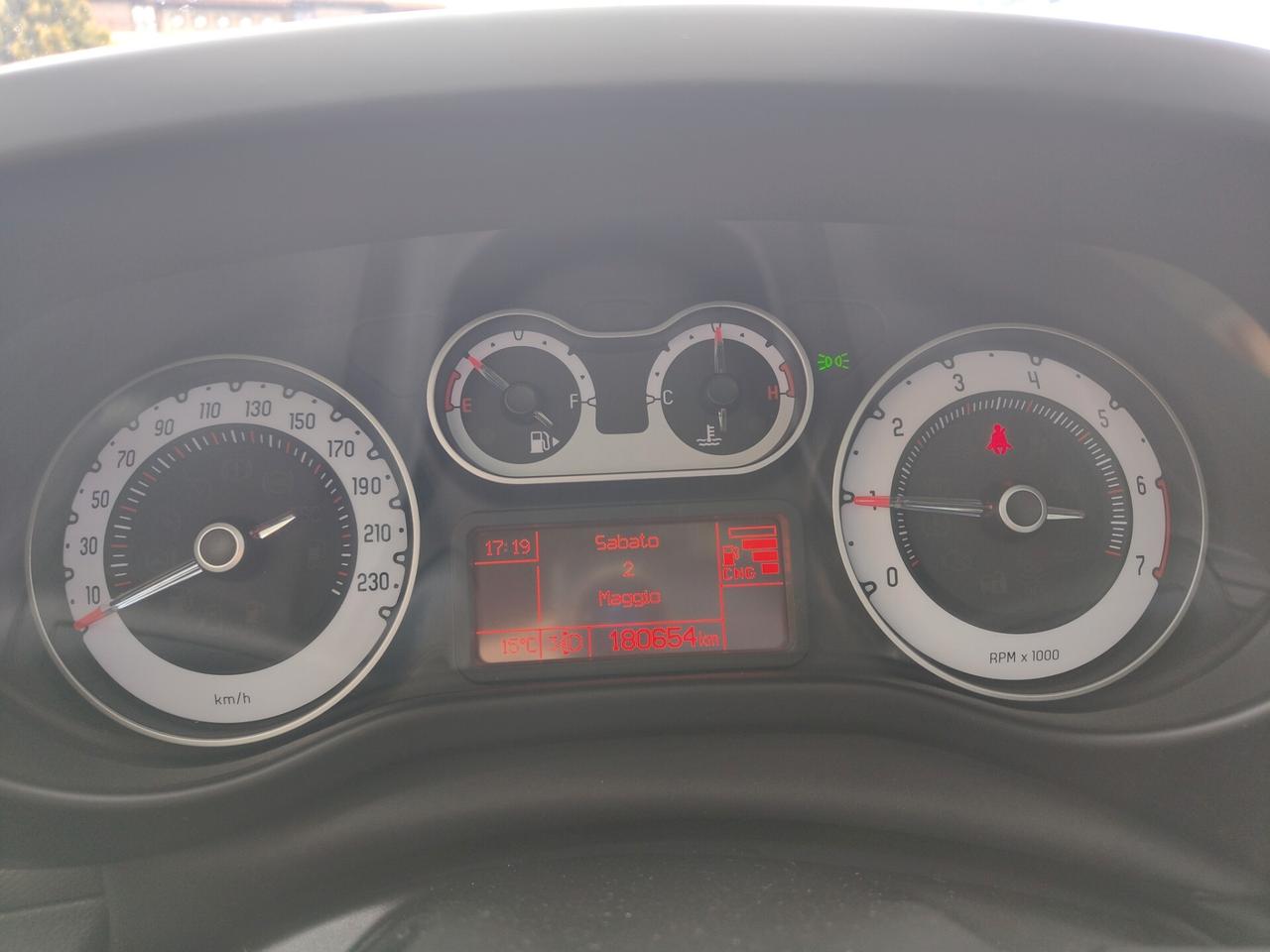 Fiat 500L 0.9 TwinAir Turbo Natural Power Lounge