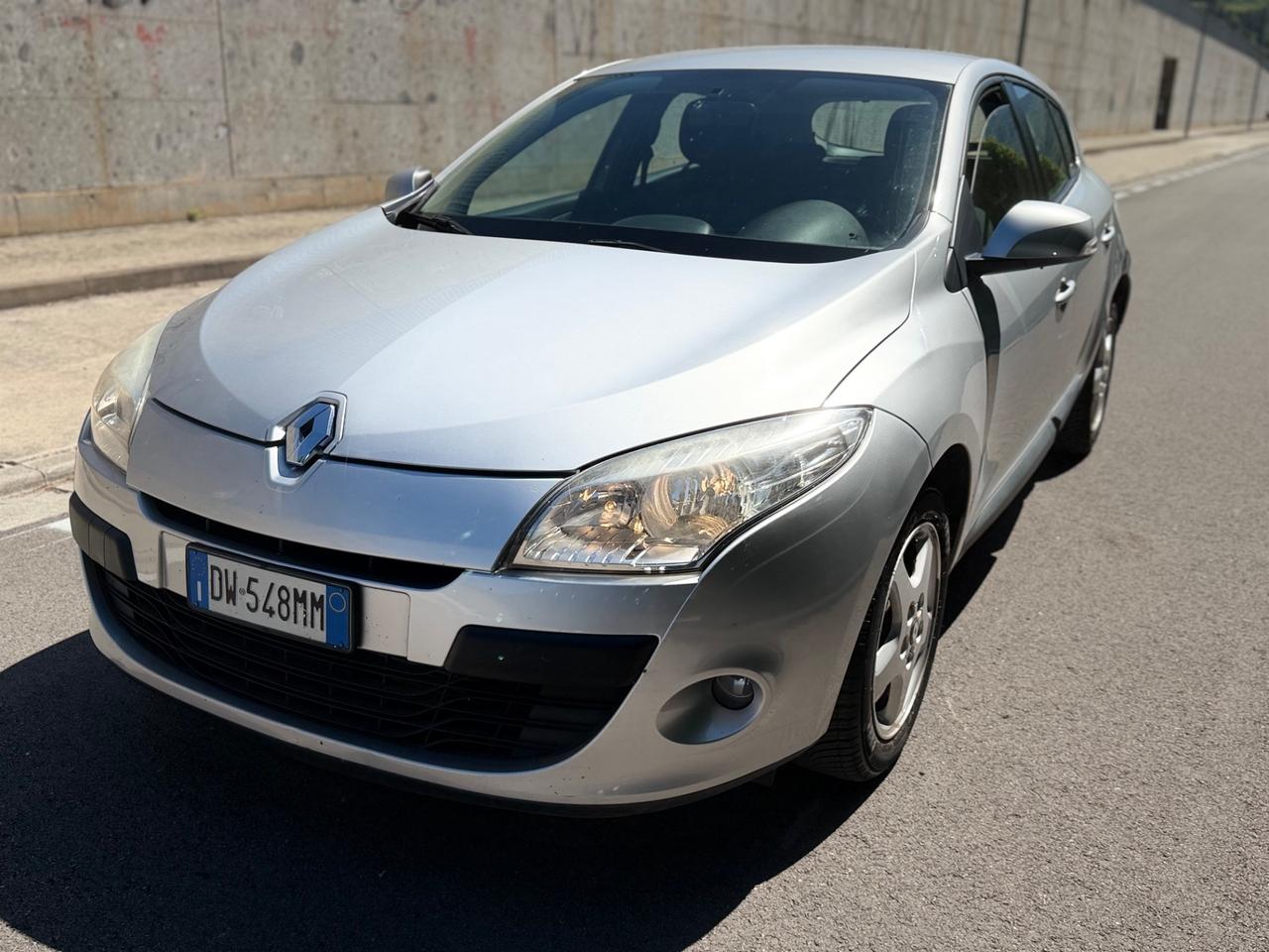 Renault Megane Mégane 1.5 dCi 90CV OK NEOPATENTATI