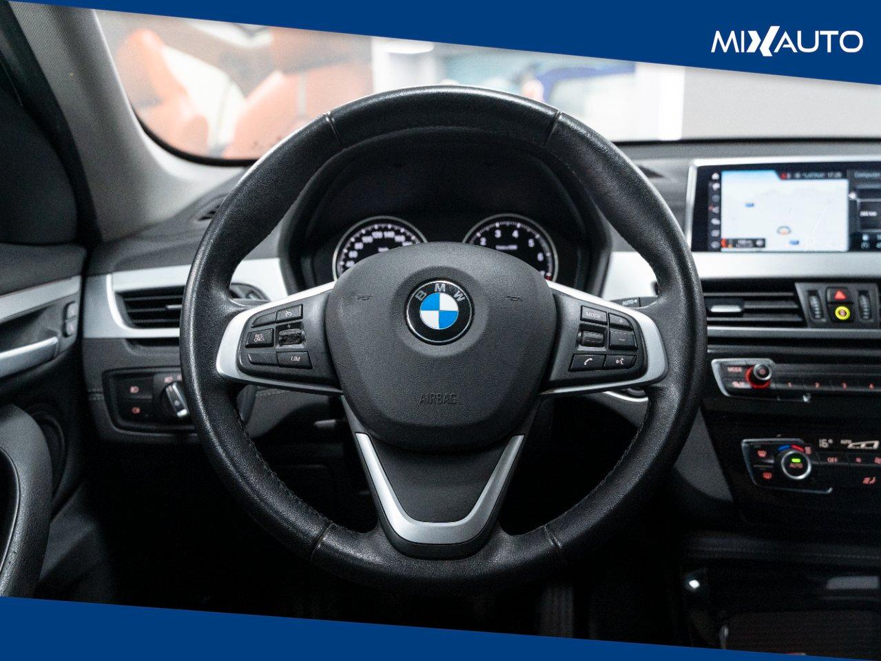 BMW X1 sDrive18i Sport 136CV