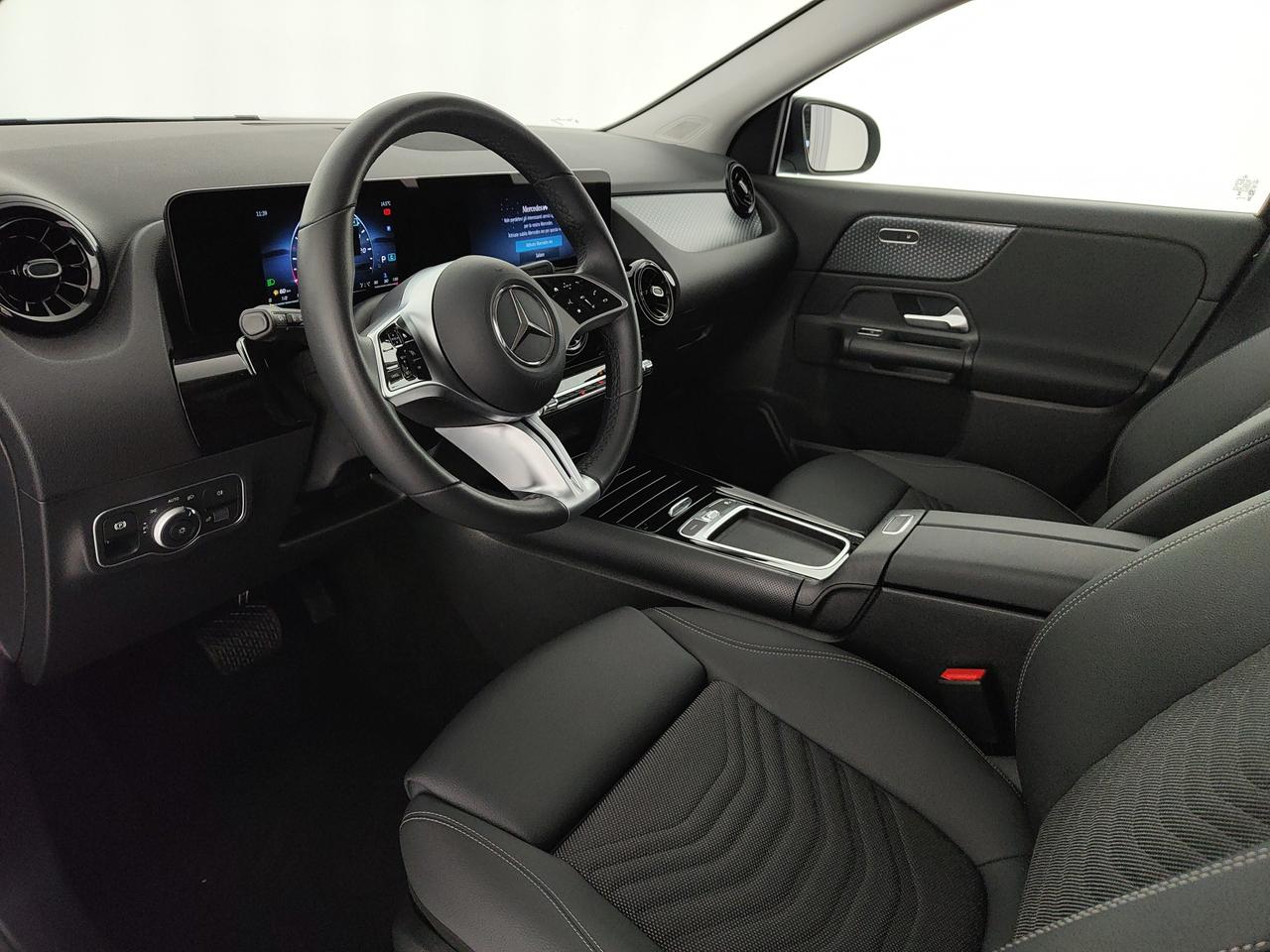 Mercedes-Benz GLA 180 d Advanced auto