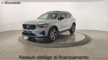 VOLVO Xc40 B3 Mild Hybrid Automatico Plus Dark
