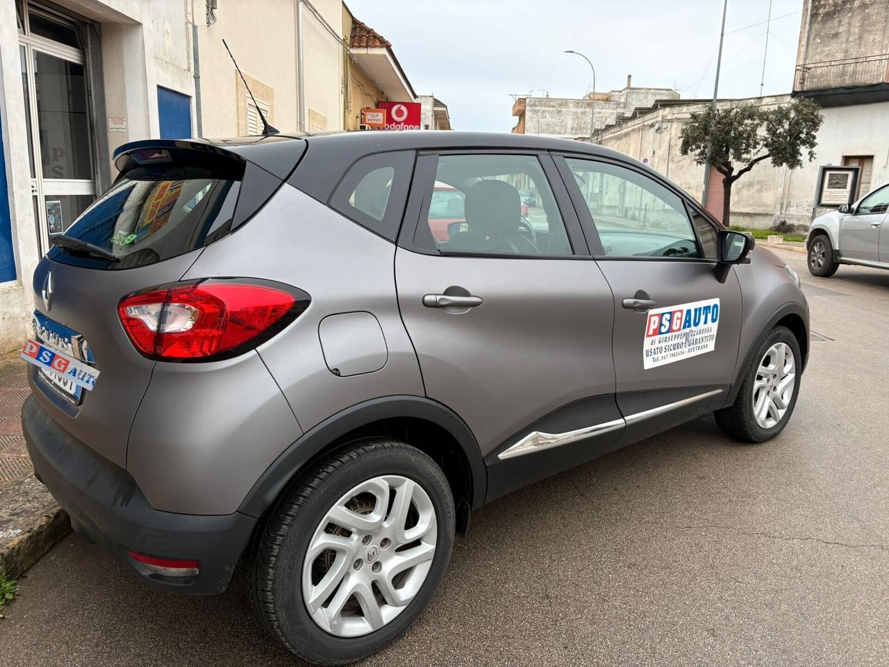 Renault Captur 1.5 R-LINK OPAC TITANIUM BICOLORE 2016 FULL OPT