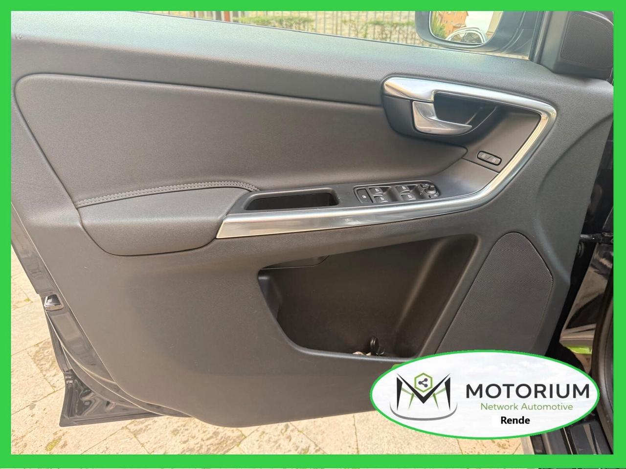 Volvo XC60 D4 180cv Geartronic Momentum 01/2014