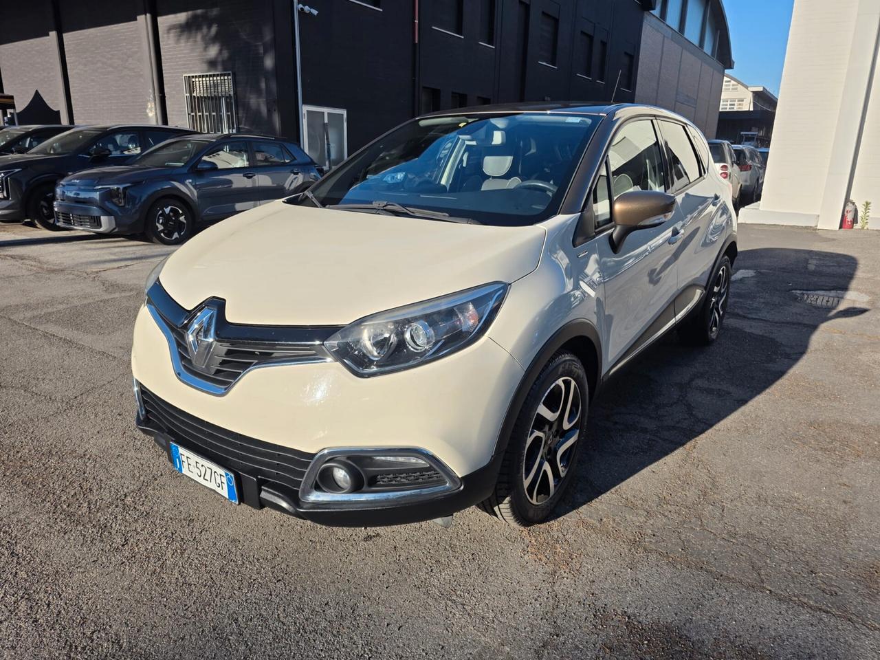 Renault Captur dCi 8V 90 CV EDC Start&Stop Energy Hypnotic