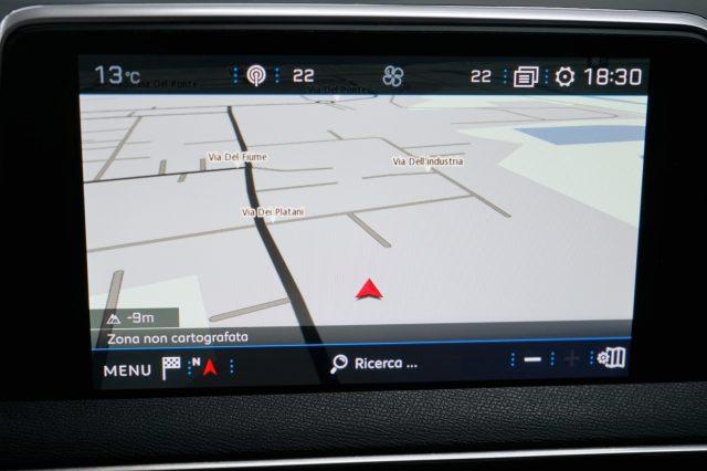 PEUGEOT 3008 BlueHDi 130 S&S Business