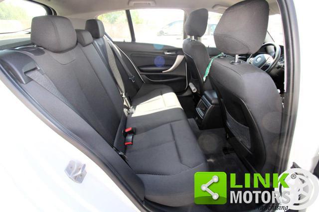 BMW 118 d 5p. Urban
