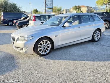BMW 520 D TOURING navi led xenon pelle