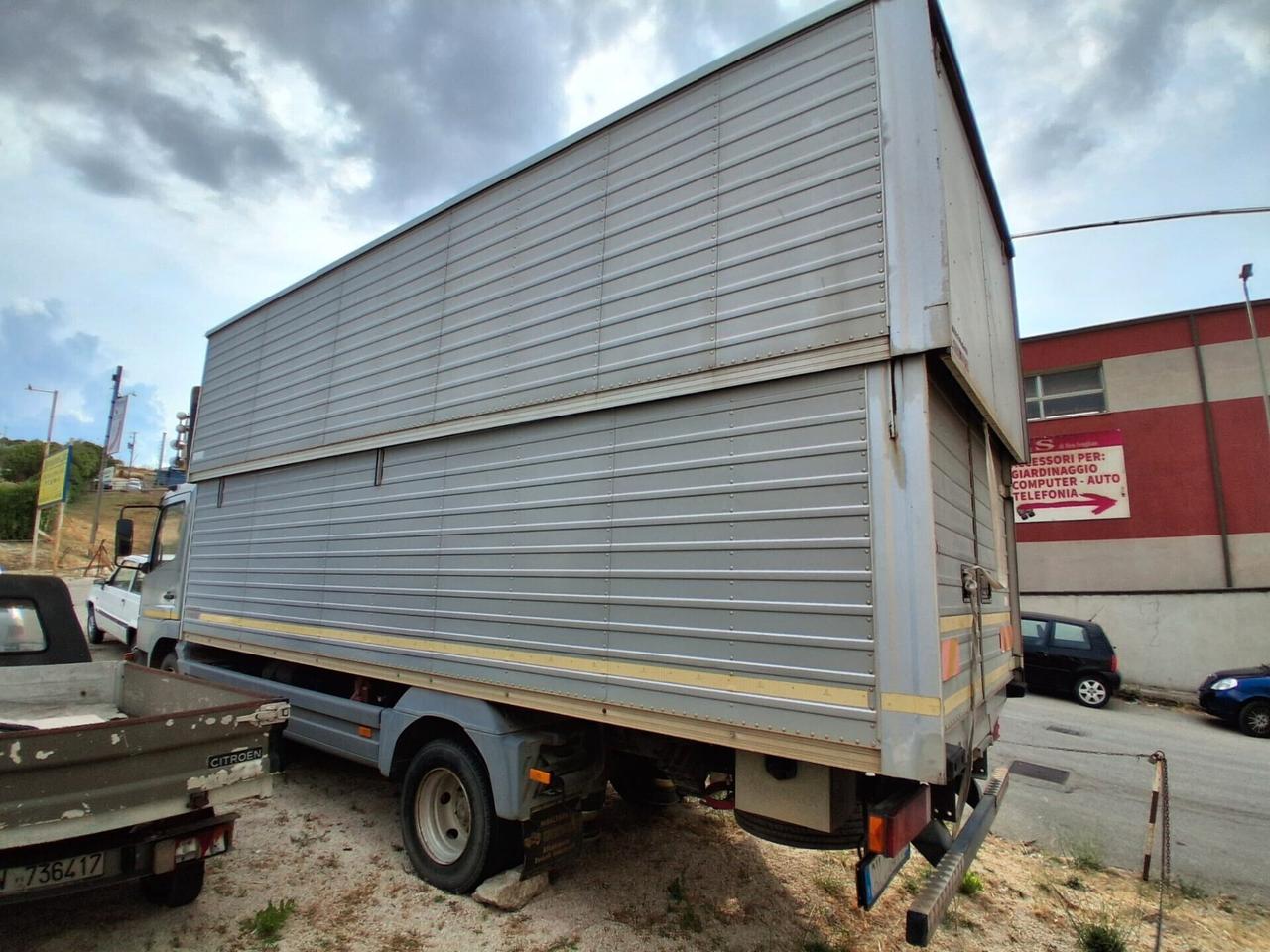 Mercedes Benz ATECO