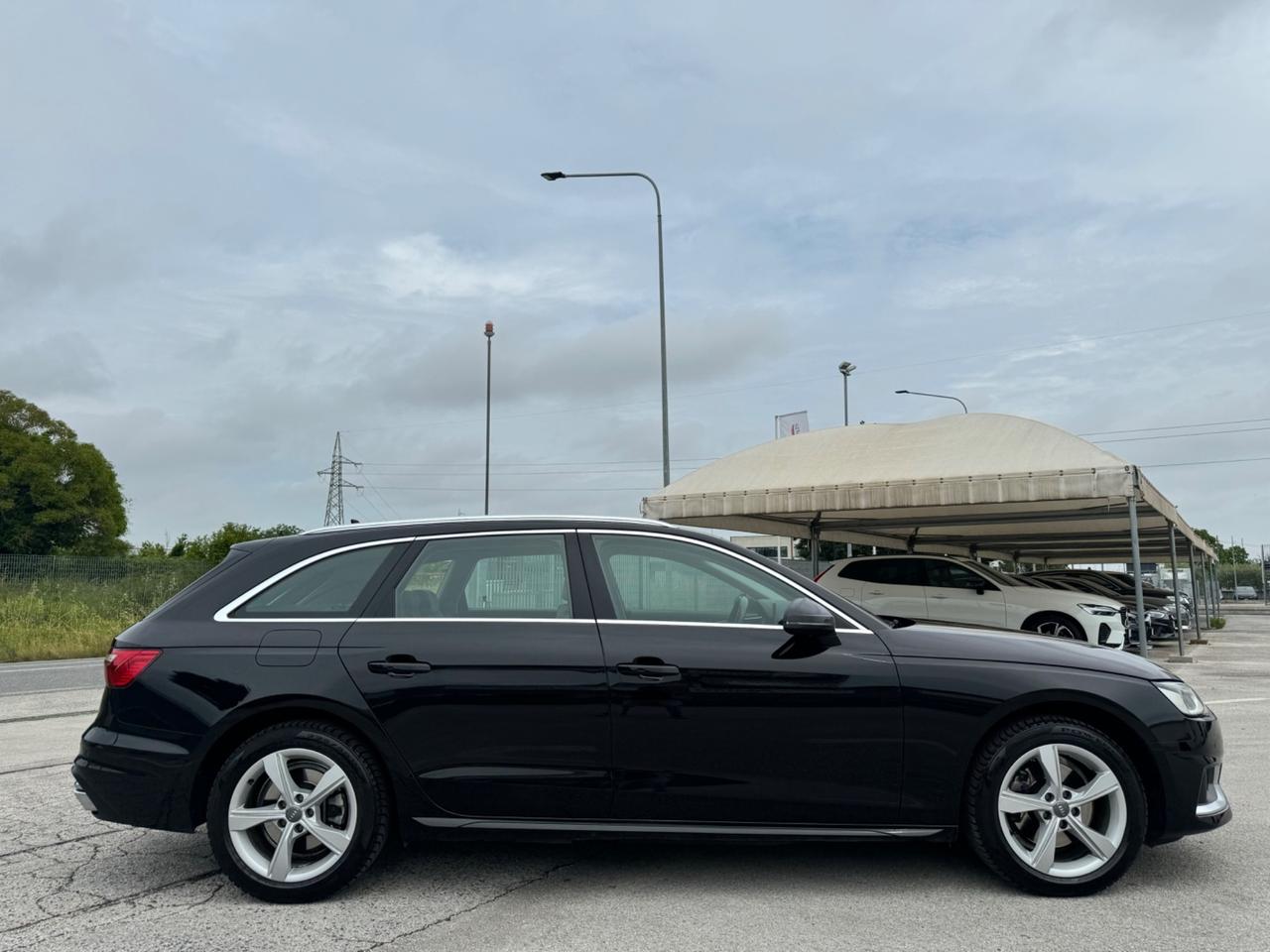 AUDI A4 Avant 2.0 Tdi Advanced - Virtual Led Navi