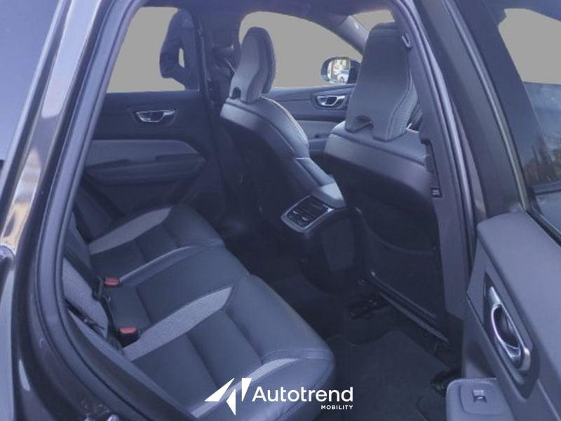 Volvo XC60 B4 197+14 CV AWD Automatico Mild Hybrid Diesel R-Design