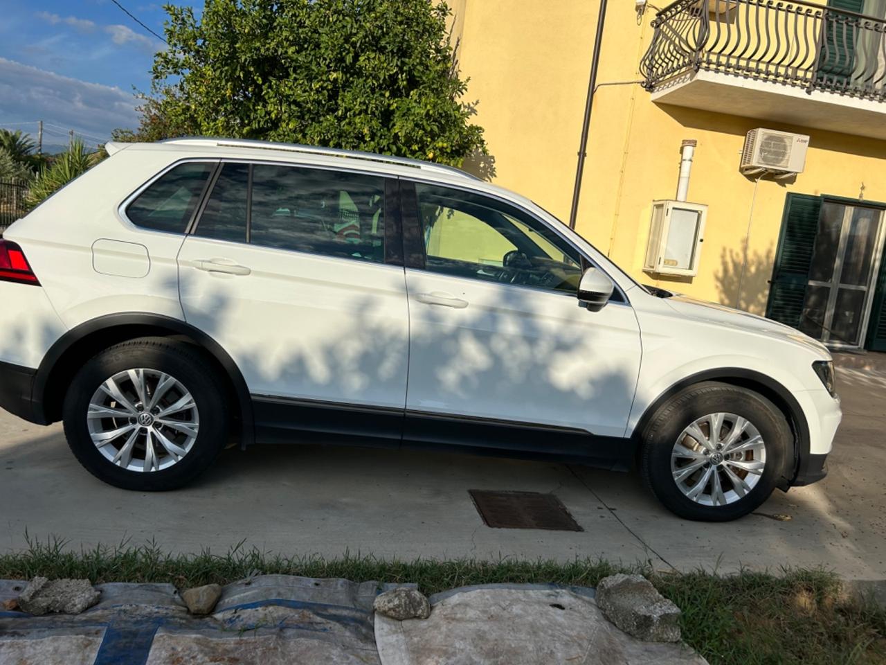 Volkswagen Tiguan 1.6 TDI SCR Business BlueMotion Technology