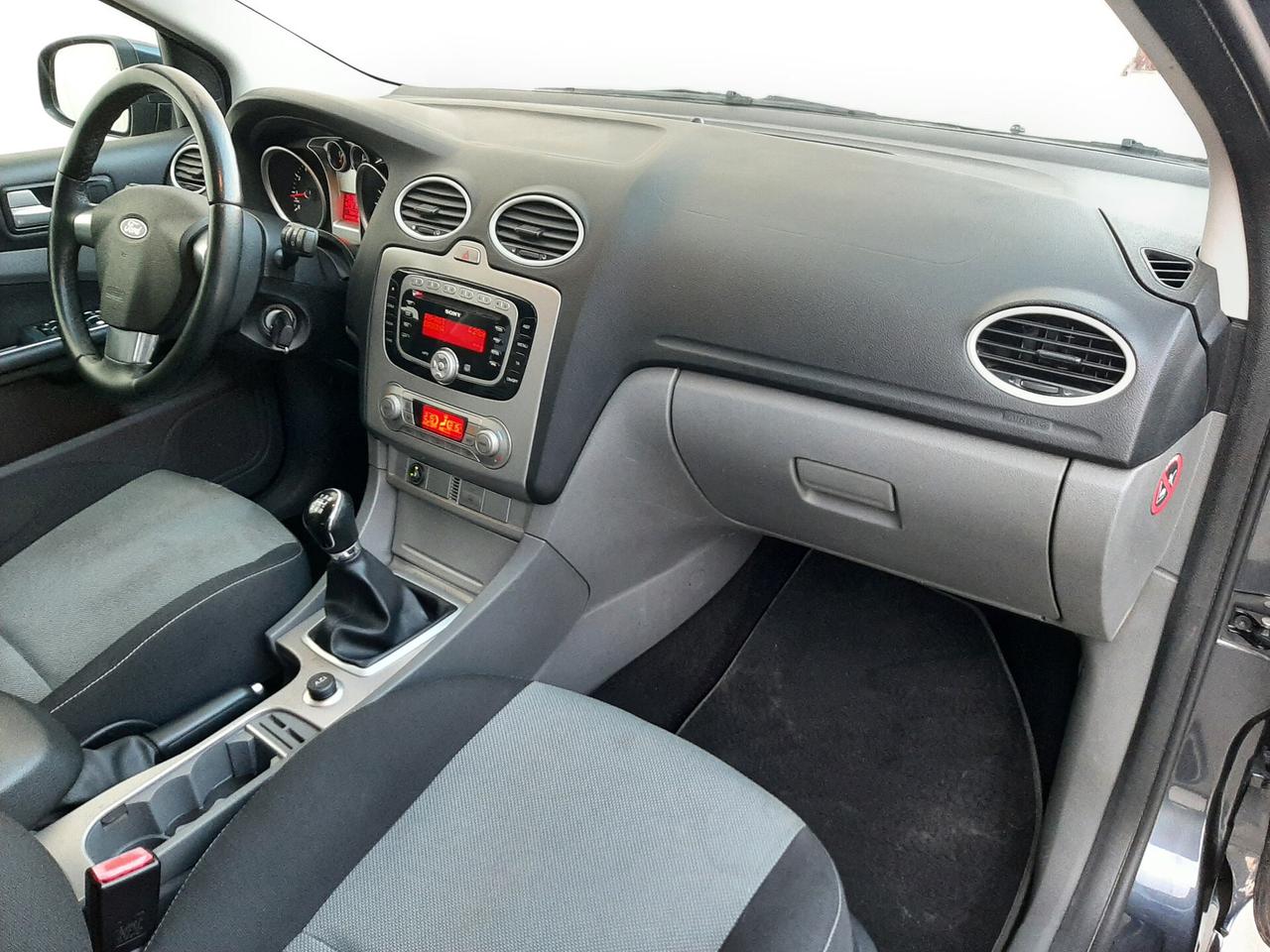 Ford Focus SW 1.6 115cv GPL Titanium