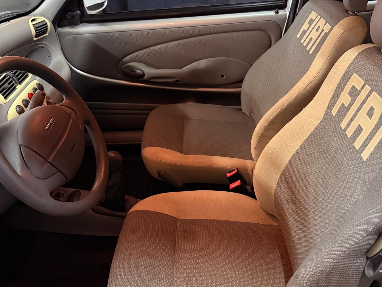 STUPENDA FIAT 600 CON SOLI 65.702 KM