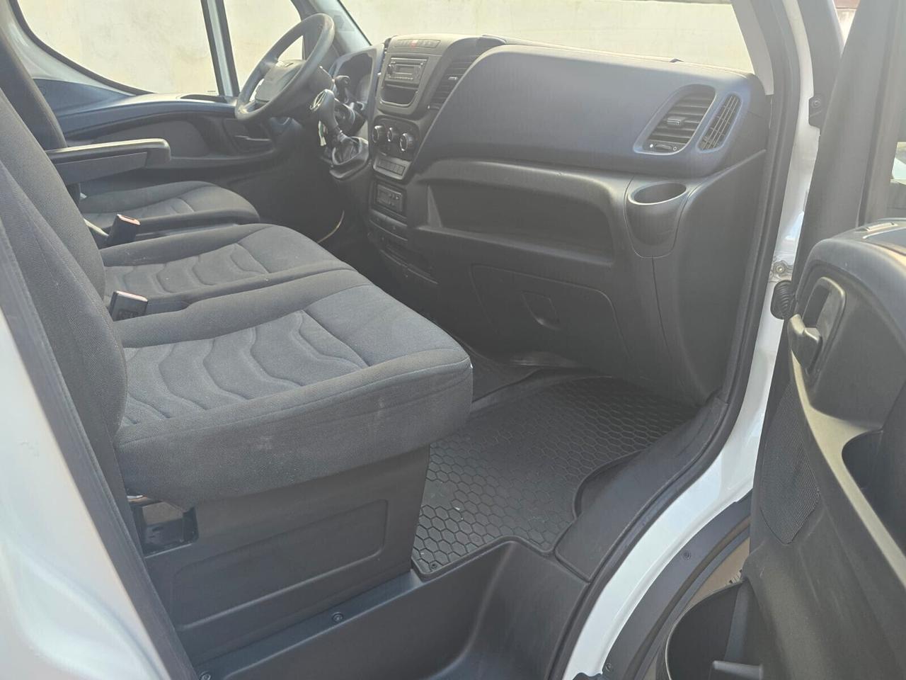 IVECO DAILY 35-140 AUTOMATICO FRIGO FRCX06-2027