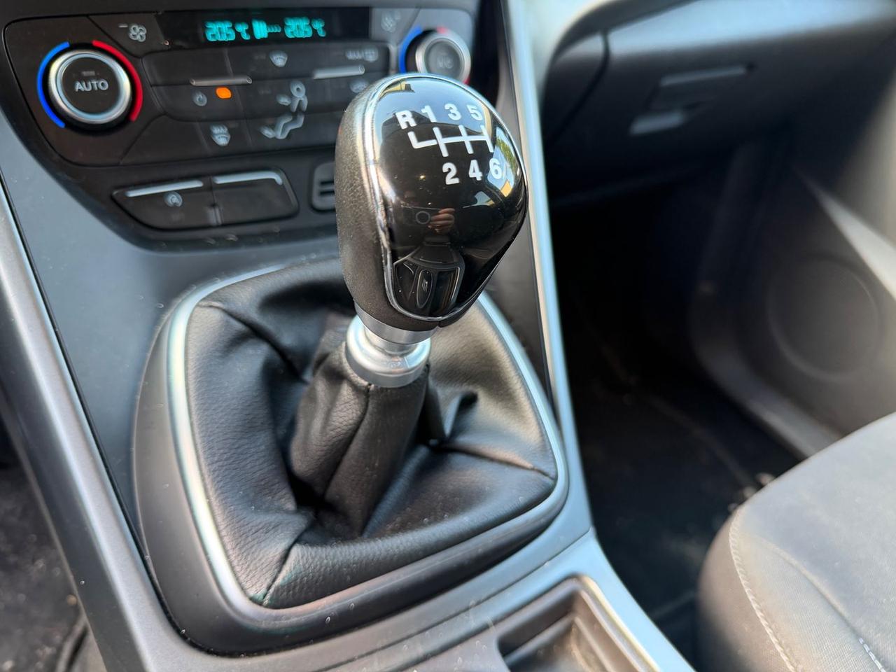 Ford Kuga 1.5 EcoBoost 120 CV Business #11072