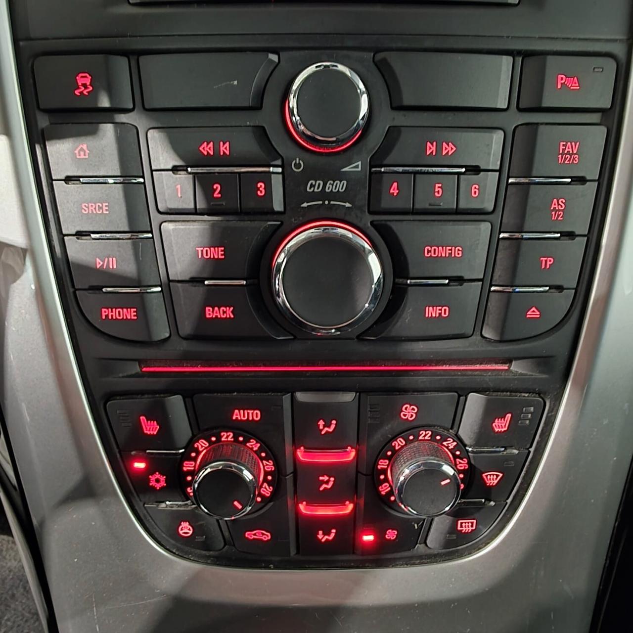 Opel Astra 1.4 Turbo COSMO NEOPATENTATI AUTOMATICA XENON