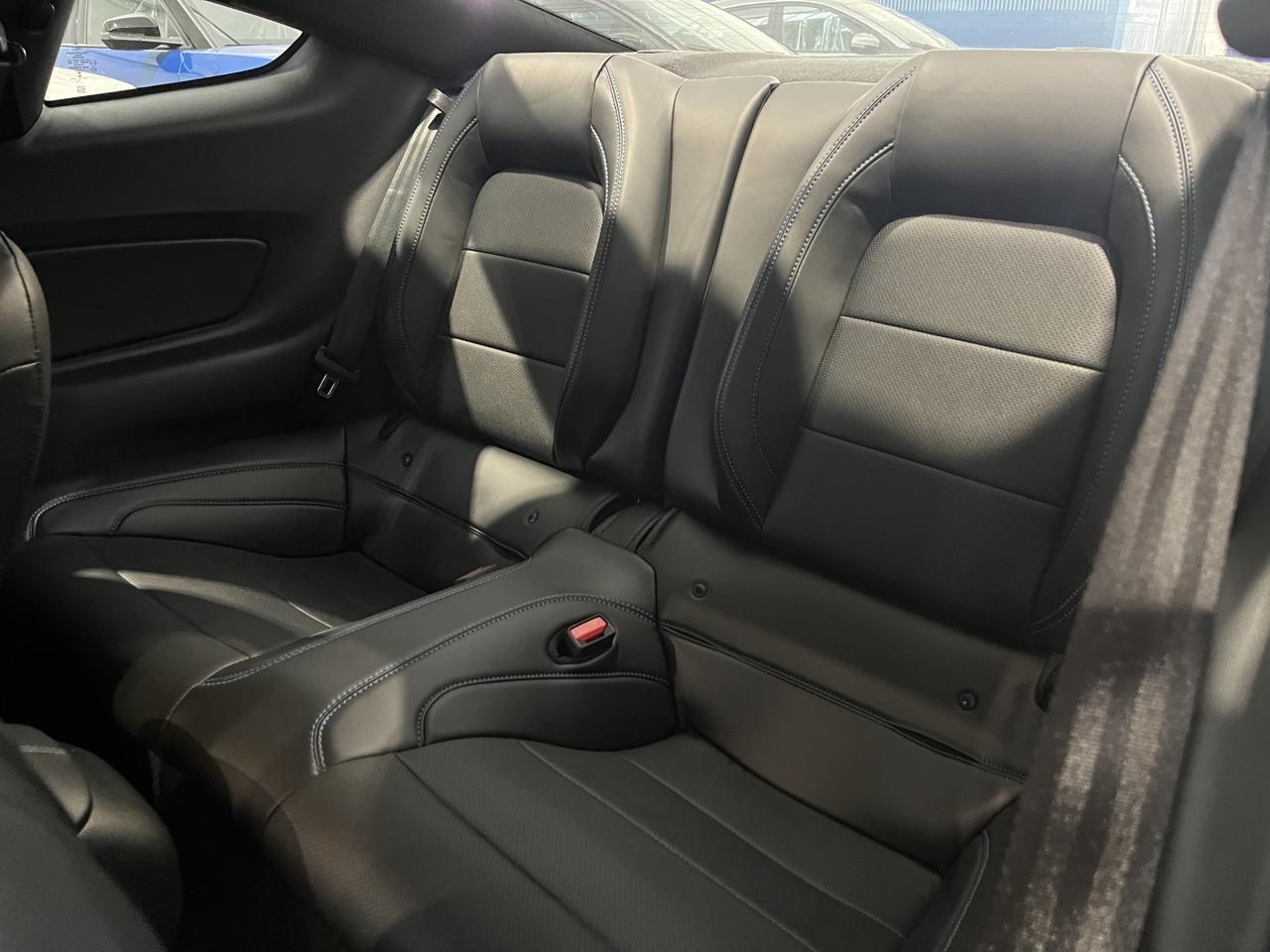 FORD Mustang '15-'24 - Mustang Fastback 5.0 V8 aut. GT