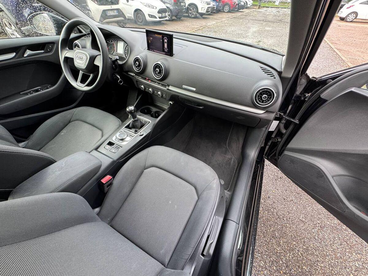 Audi A3 Sportback A3 SB 30 1.0 tfsi Business 116cv my19