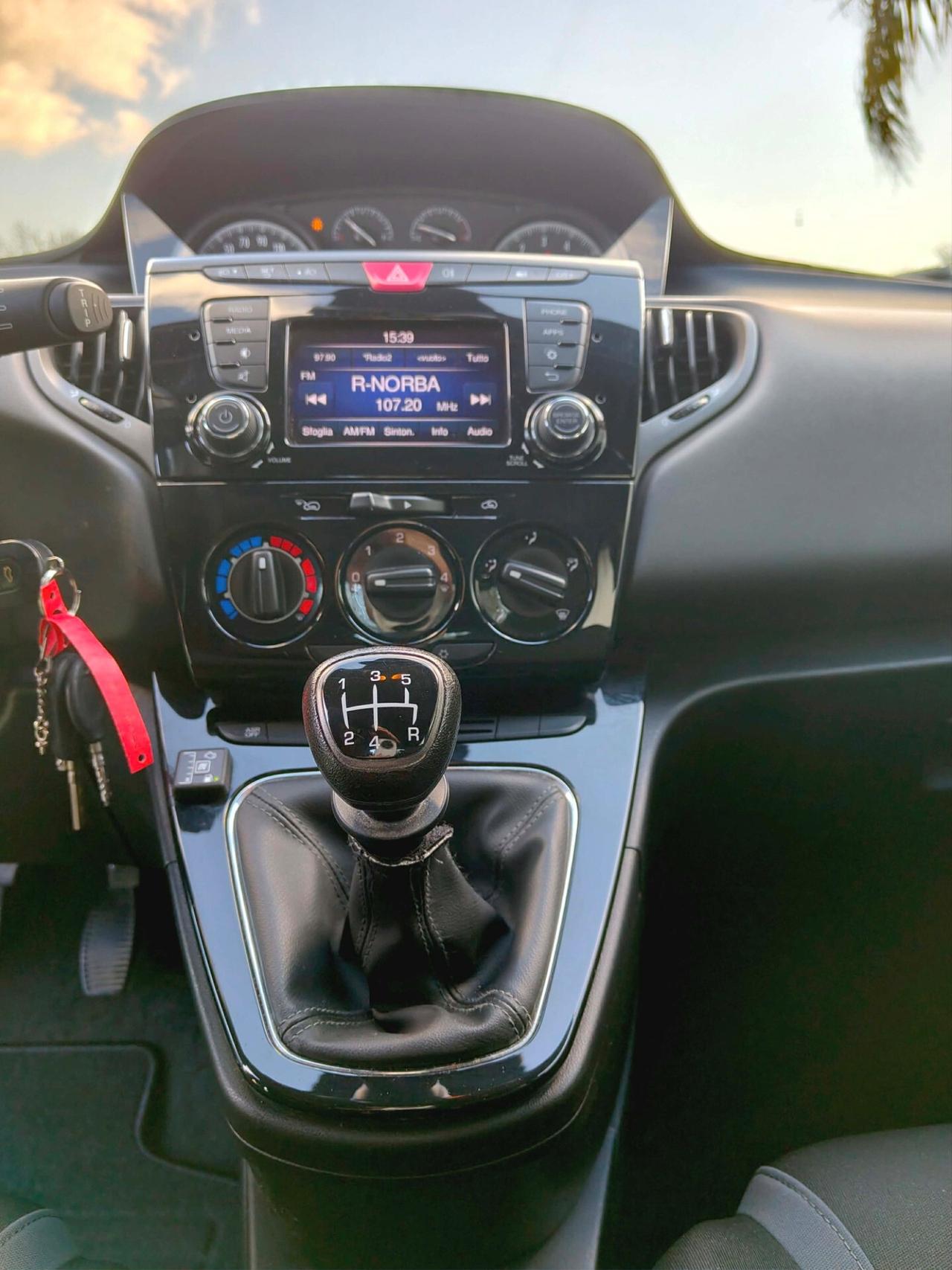 Lancia Ypsilon 1.2 Benzina / Gpl 69 CV 5 porte Gold - 2017