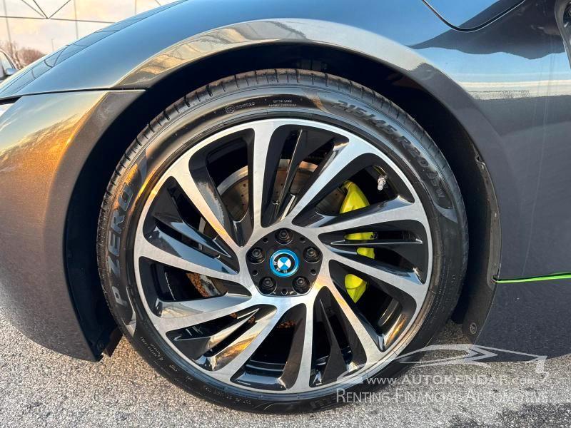 BMW i8 Coupe 1.5 auto