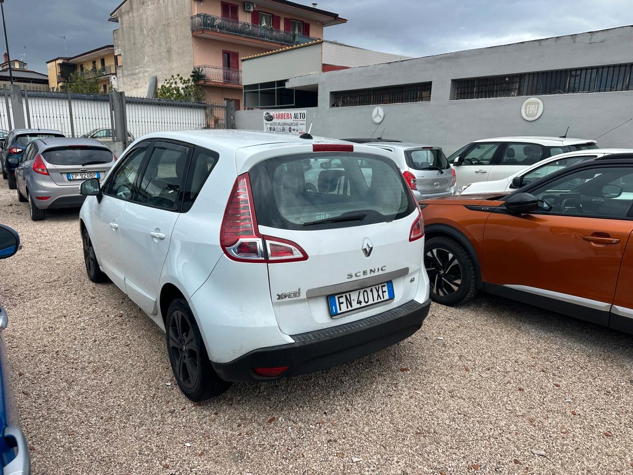 Renault Scenic X-Mod 1.5 dCi 110CV Luxe