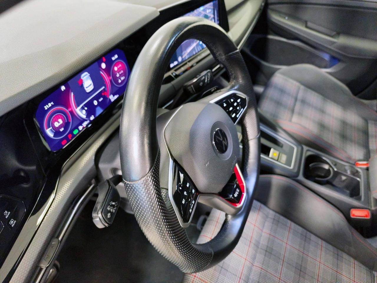 Volkswagen Golf 2.0 tsi GTI 245cv