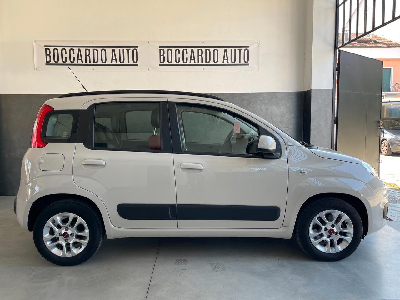 Fiat Panda 1.2 Lounge 5 Posti – Benzina – 16.763 Km – Garanzia 12 Mesi