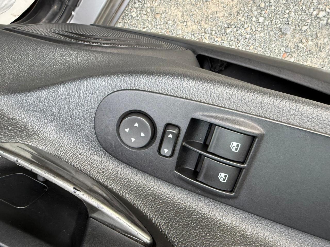 Lancia Ypsilon 1.2 Benz- Neopatentati-Anche Permuta
