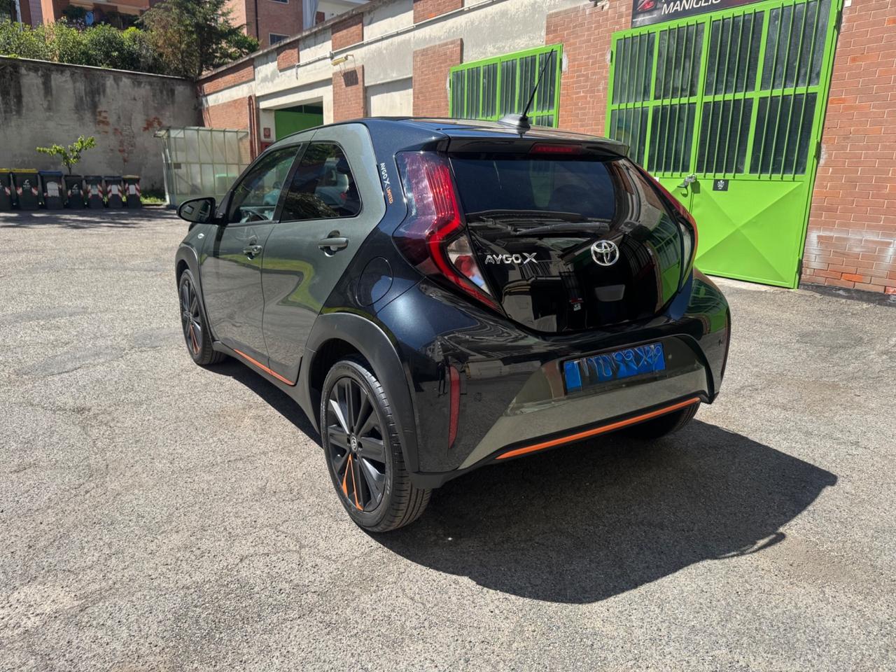 Toyota Aygo X 1.0 VVT-i 72 CV 5 porte Limited S-CVT Permuto